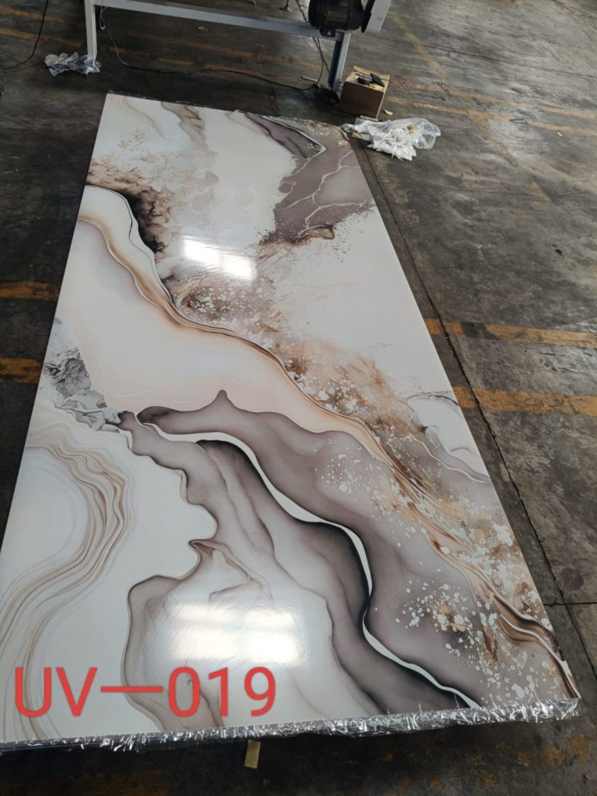 UV marble (1) UV marble (1)
